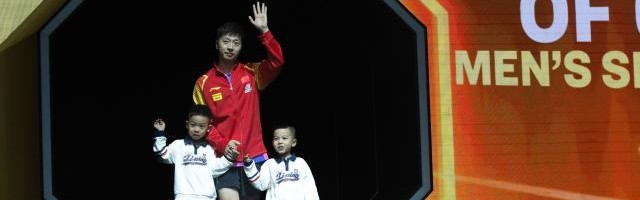 开云-马龙携子亮相大满贯赛场 36岁的老将还想赢还能赢