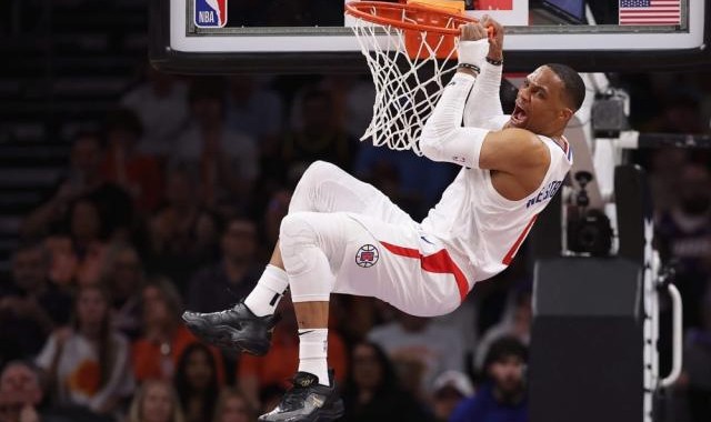 开云体育-快艇逆转赛季因他做出牺牲，韦少打替补成就新不凡