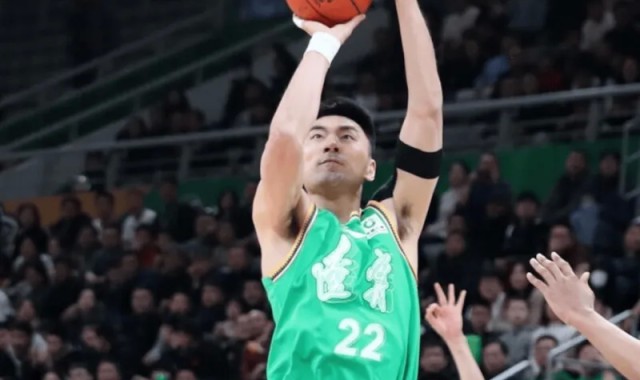 开云体育-李晓旭出战20分钟，投篮4中2、三分4中2得到6分2篮板