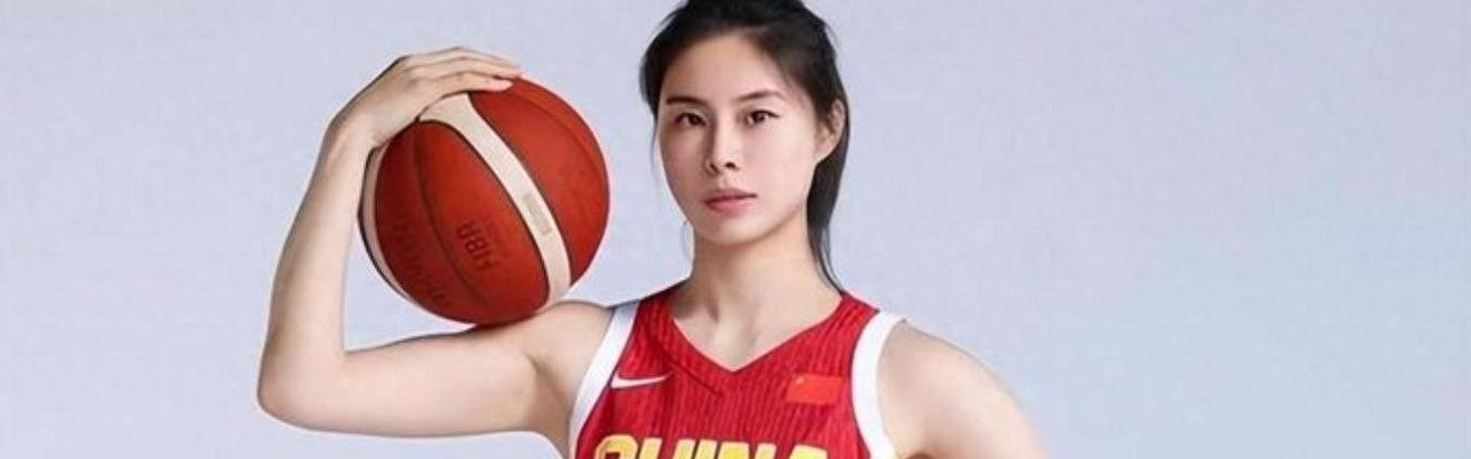 开云体育入口-中国女篮战胜捷克女篮！听听各界媒体专家怎么说，苏群一针见血